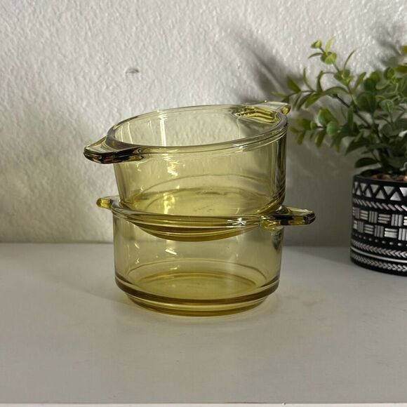Set of two Yellow Glass baking cooking dishes MADE IN MEXICO - Picture 1 of 3